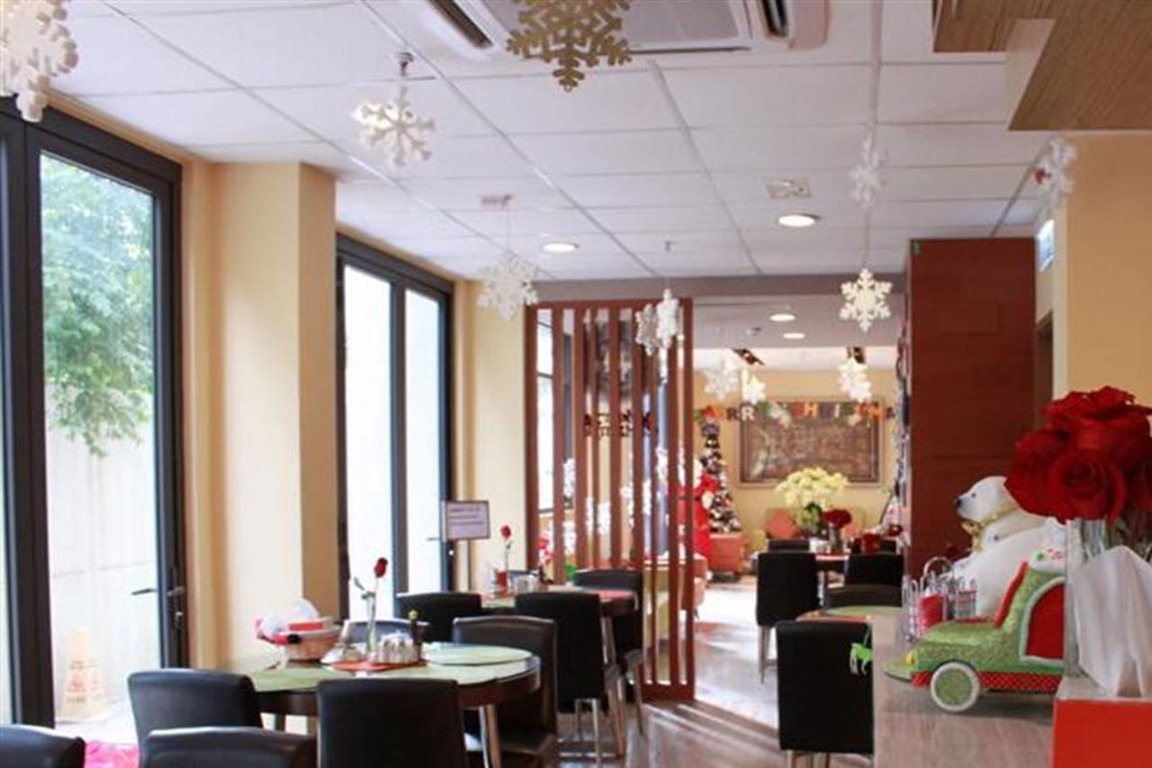 Seaview Holiday Resort Hong Kong Exterior photo